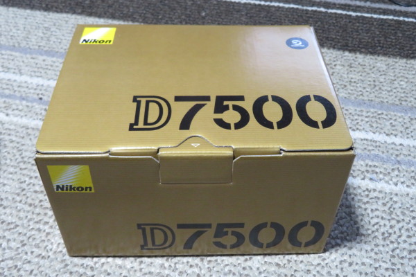 D7500外箱